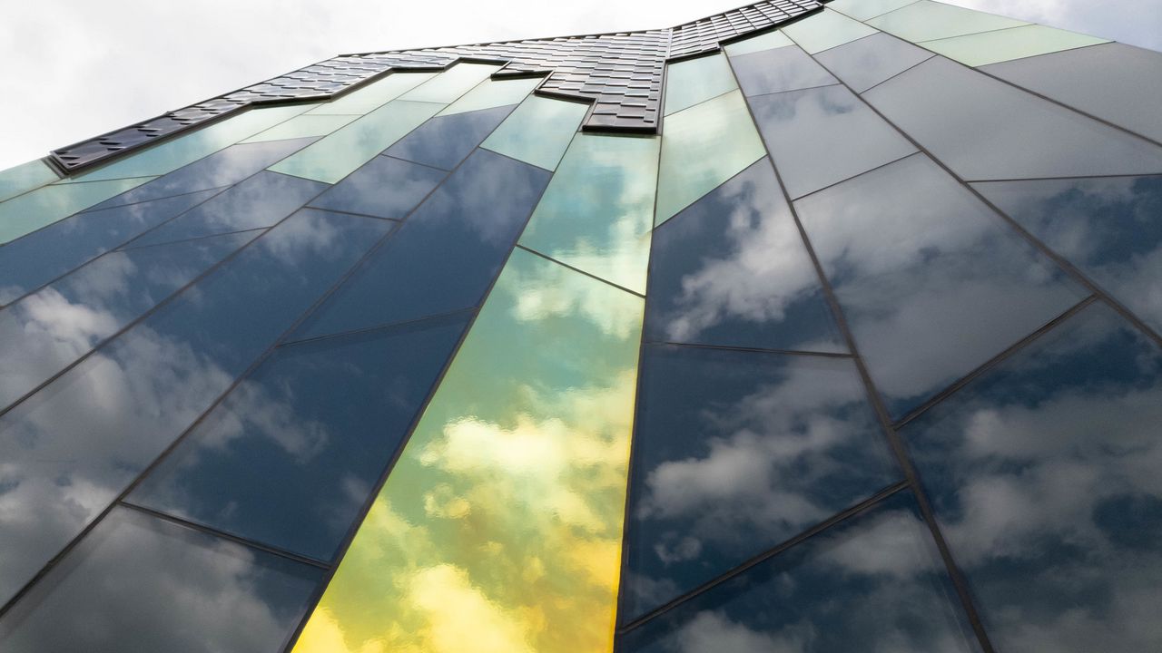 Wallpaper building, glass, clouds, reflection, high
