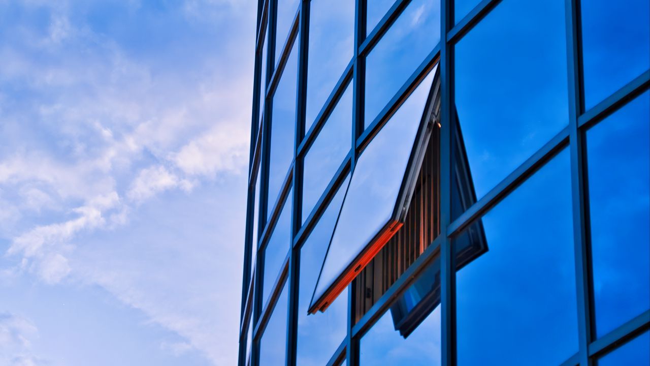 Wallpaper building, glass, mirror, window, sky, clouds, blue