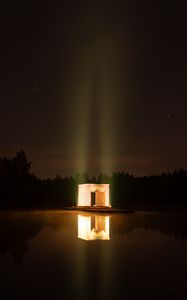 Preview wallpaper building, glow, night, dark, reflection