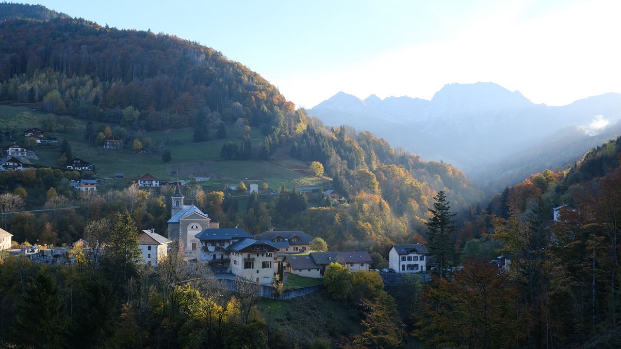 Wallpaper building, houses, mountain, forest