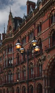 Preview wallpaper building, lantern, architecture, old