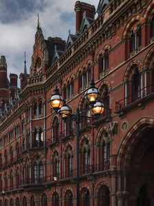 Preview wallpaper building, lantern, architecture, old