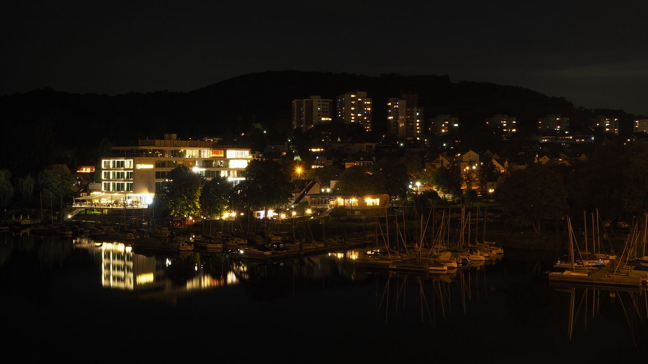 Wallpaper building, light, water, reflection, night, dark