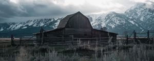 Preview wallpaper building, mountains, farm, wooden, old