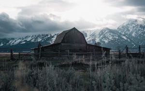 Preview wallpaper building, mountains, farm, wooden, old