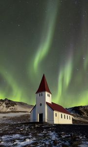 Preview wallpaper building, mountains, northern lights, night