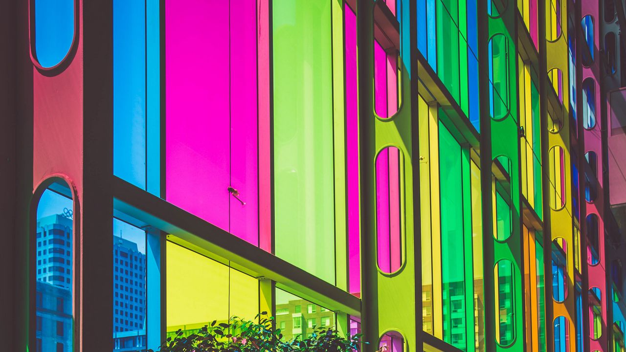 Wallpaper building, multicolored, windows