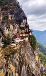 Preview wallpaper building, pagoda, rock, cliff