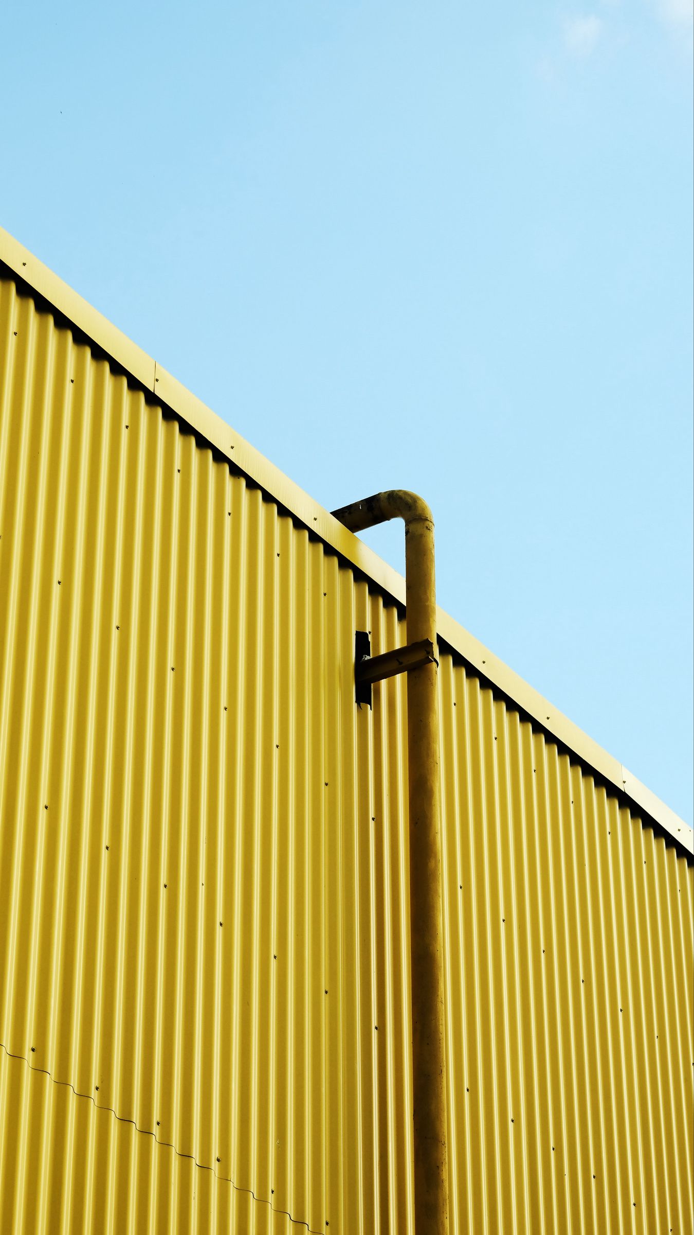 1350x2400 Wallpaper building, pipe, yellow, minimalism
