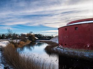 Preview wallpaper building, pond, snow, winter