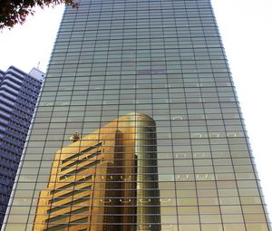 Preview wallpaper building, reflection, facade, architecture, mirror