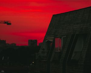 Preview wallpaper building, roof, architecture, twilight, sunset, dark