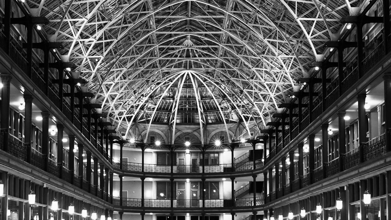Wallpaper building, roof, ceiling, lights, architecture, black and white