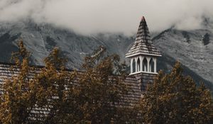 Preview wallpaper building, roof, spire, architecture, old