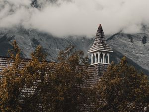 Preview wallpaper building, roof, spire, architecture, old