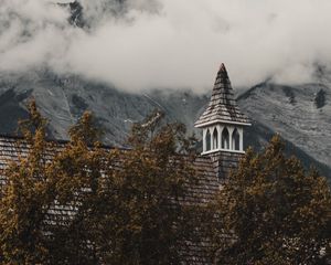 Preview wallpaper building, roof, spire, architecture, old