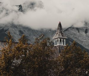 Preview wallpaper building, roof, spire, architecture, old