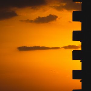 Preview wallpaper building, silhouette sunset, sky