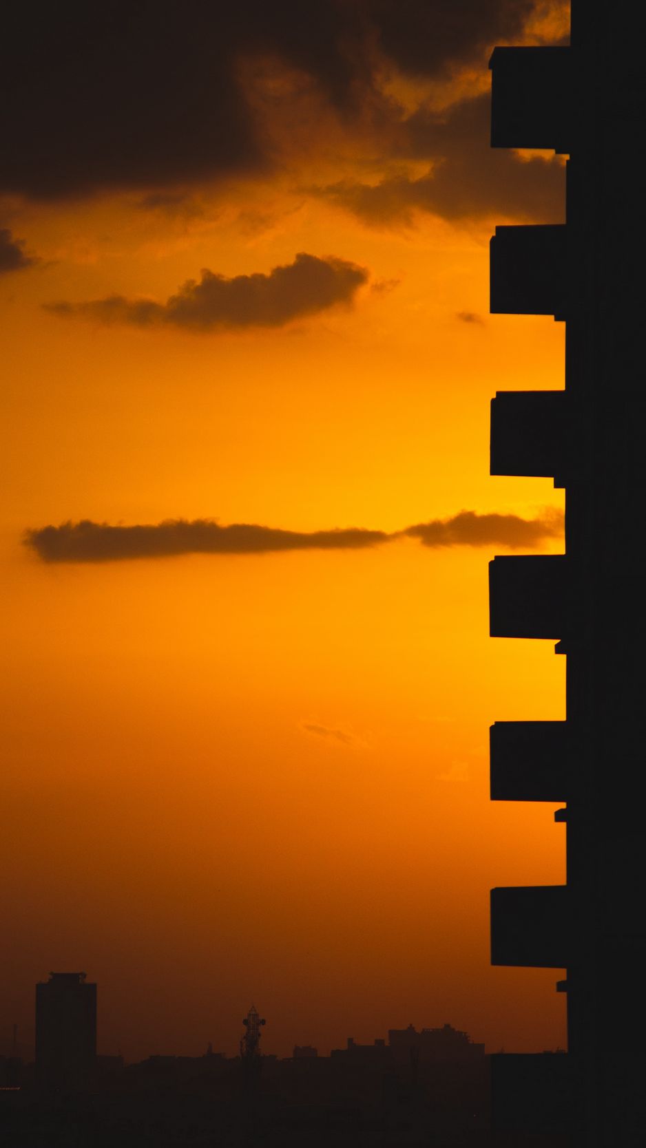 Download wallpaper 938x1668 building, silhouette sunset, sky iphone 8/7