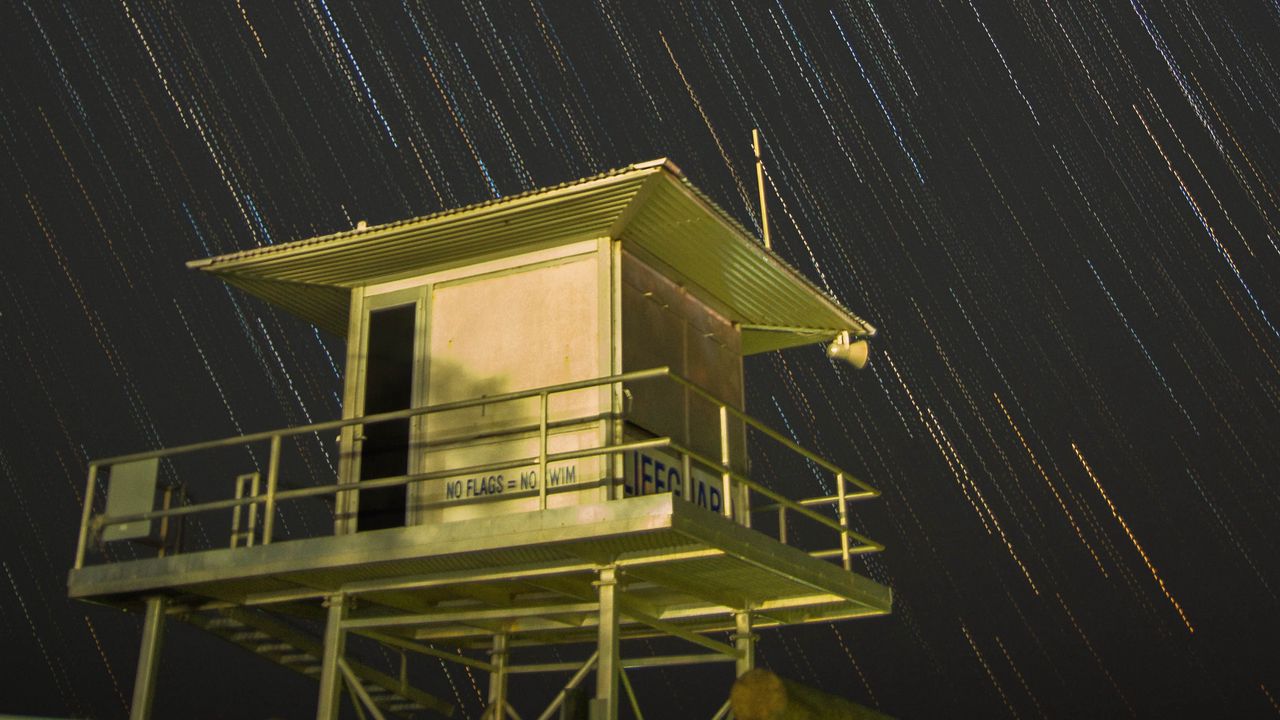 Wallpaper building, sky, stars, long exposure, night
