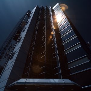 Preview wallpaper building, skyscraper, architecture, glare, dark