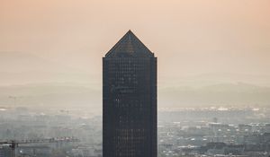 Preview wallpaper building, skyscraper, city, architecture, fog