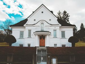 Preview wallpaper building, structure, architecture, house