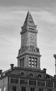 Preview wallpaper building, tower, architecture, black and white