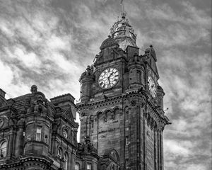 Preview wallpaper building, tower, clock, architecture, black and white