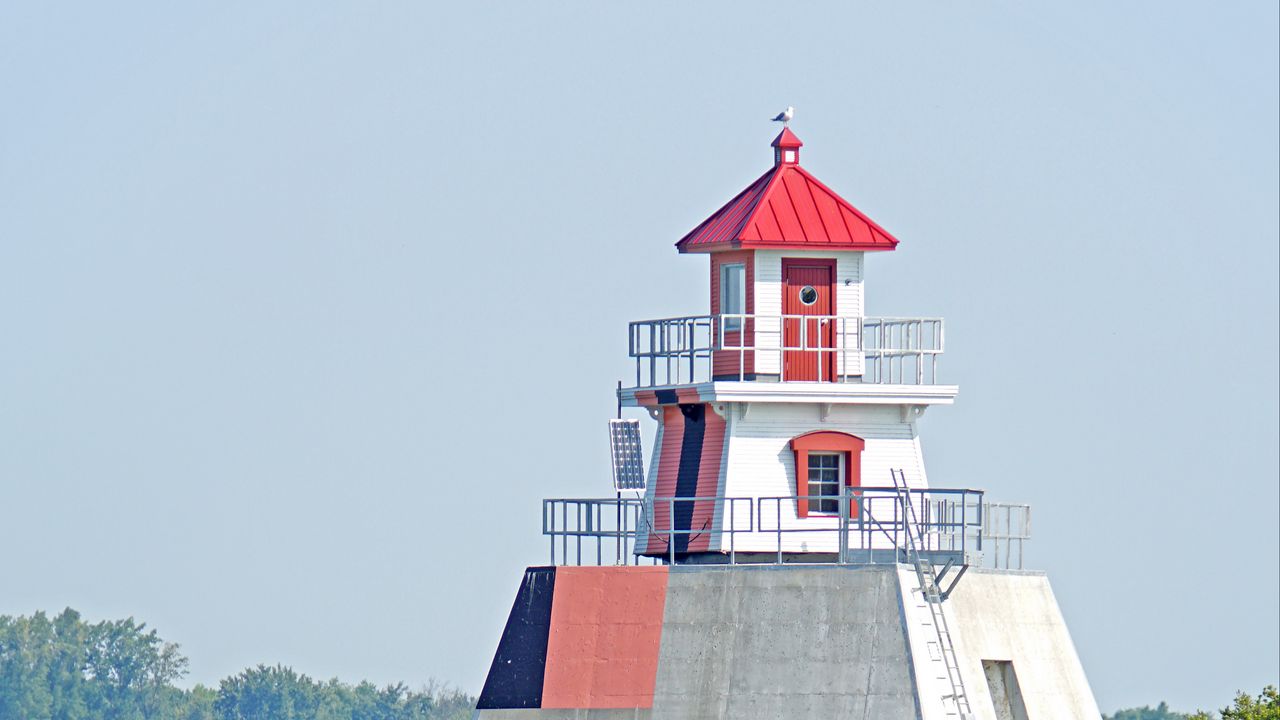 Wallpaper building, tower, range light, river