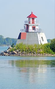 Preview wallpaper building, tower, range light, river