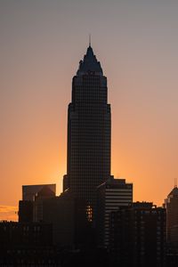 Preview wallpaper building, tower, silhouettes, twilight