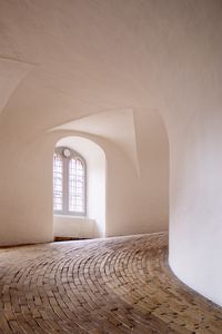 Preview wallpaper building, wall, window, texture, white