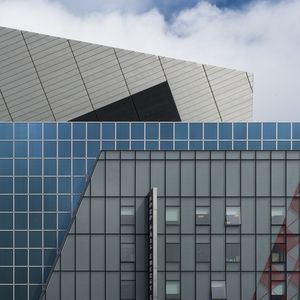 Preview wallpaper building, windows, architecture, facade, sky, city