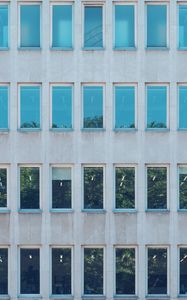 Preview wallpaper building, windows, architecture, facade, reflection