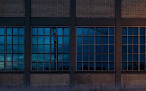 Preview wallpaper building, windows, long exposure, glow