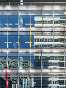 Preview wallpaper building, windows, mirror, architecture