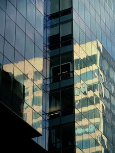 Preview wallpaper building, windows, mirror, architecture, edges