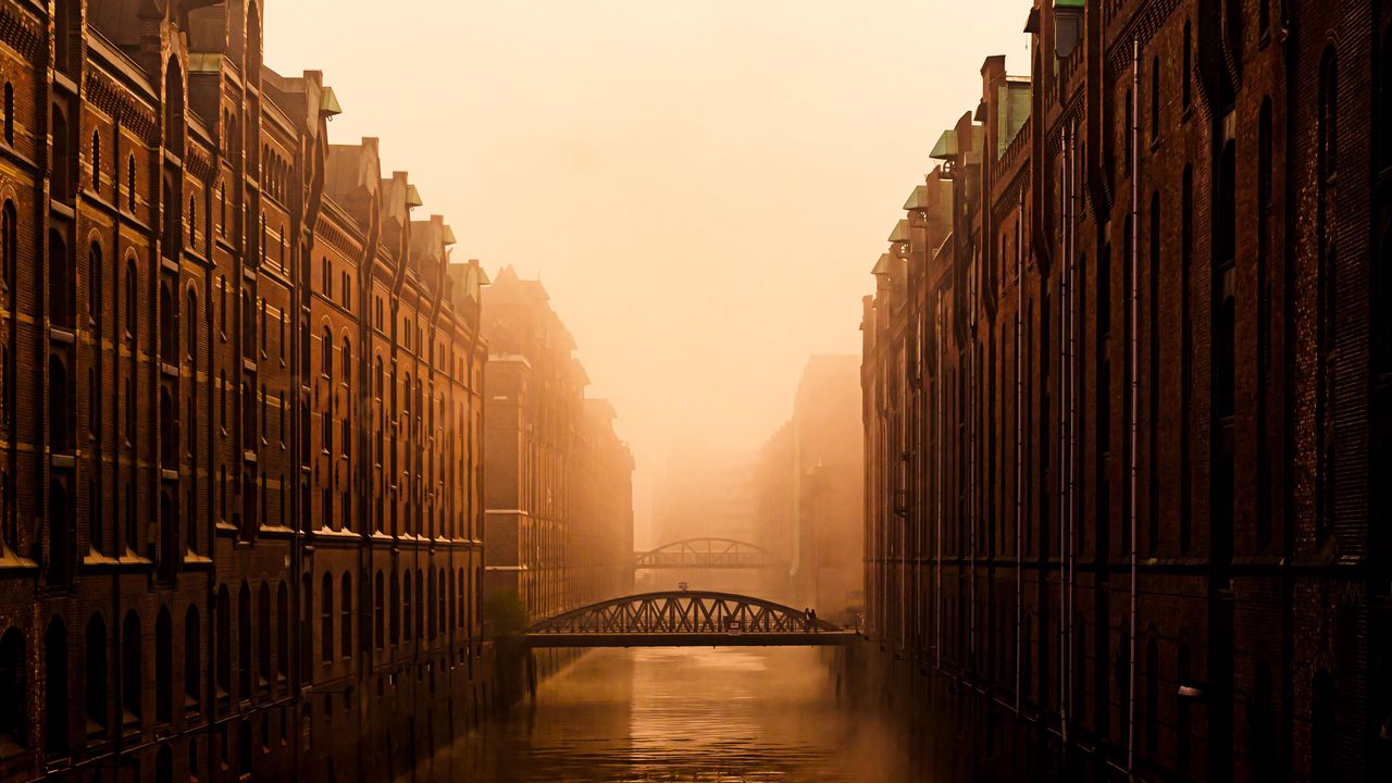 Wallpaper buildings, bridges, fog, water