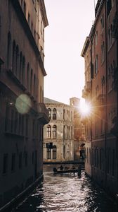 Preview wallpaper buildings, canal, boat, venice