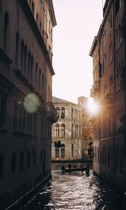 Preview wallpaper buildings, canal, boat, venice