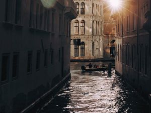 Preview wallpaper buildings, canal, boat, venice