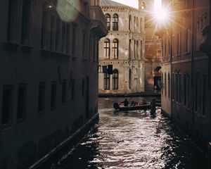 Preview wallpaper buildings, canal, boat, venice