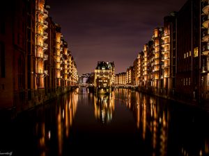 Preview wallpaper buildings, glow, lights, water, reflection, night