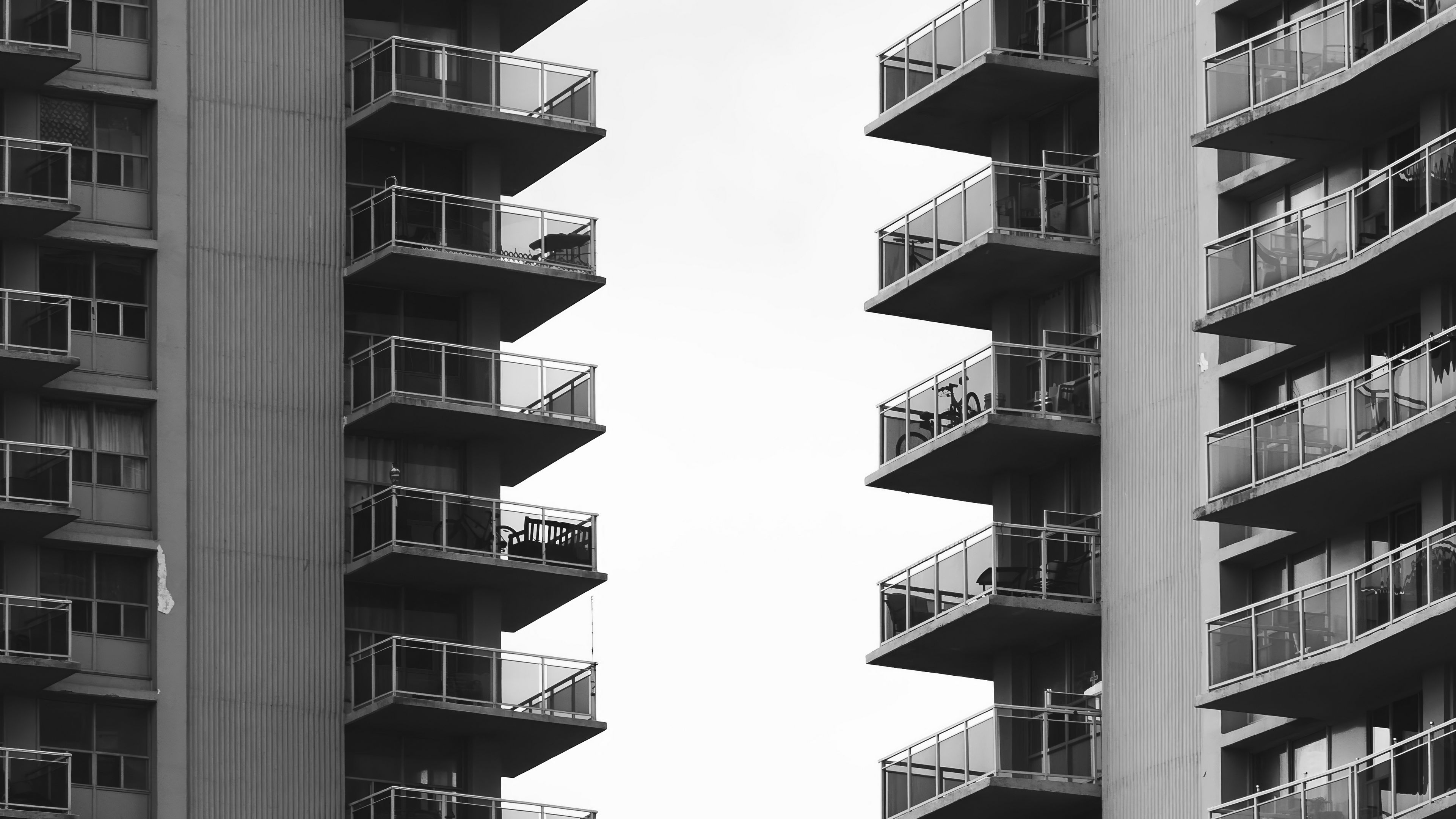 3840x2160 Wallpaper buildings, houses, balconies, facades, bw