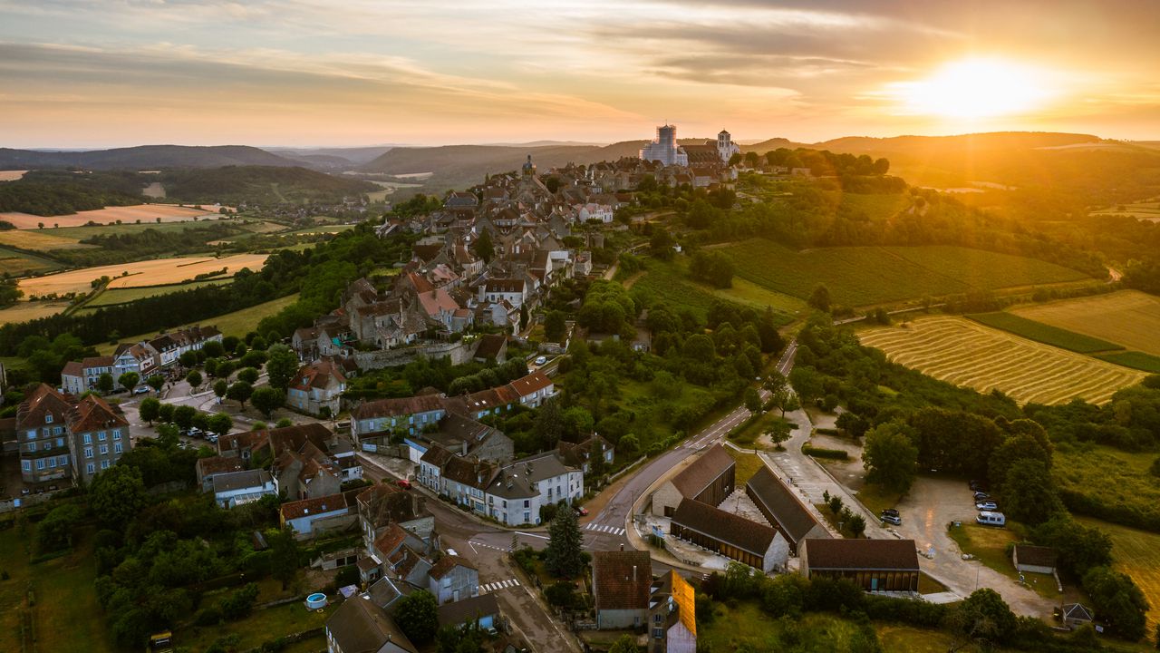 Wallpaper buildings, houses, road, slope, city