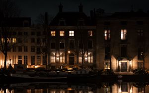 Preview wallpaper buildings, light, water, reflection, night, dark