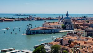 Preview wallpaper buildings, pier, water, boats, venice, city