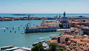 Preview wallpaper buildings, pier, water, boats, venice, city