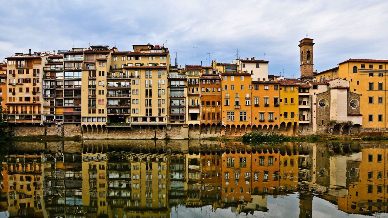 Wallpaper buildings, river, reflection, street